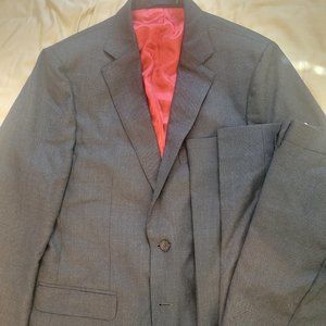 Suitsupply Charcoal Suit 42R